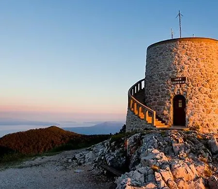 Adriatic 2 Апартаменты *